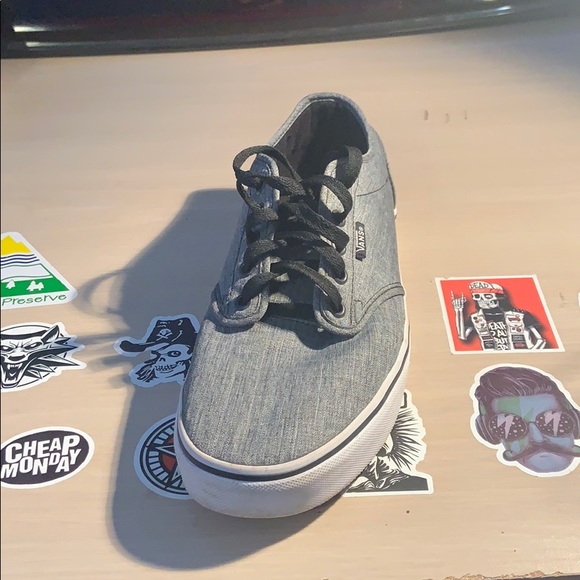 Vans - Picture 4 of 8